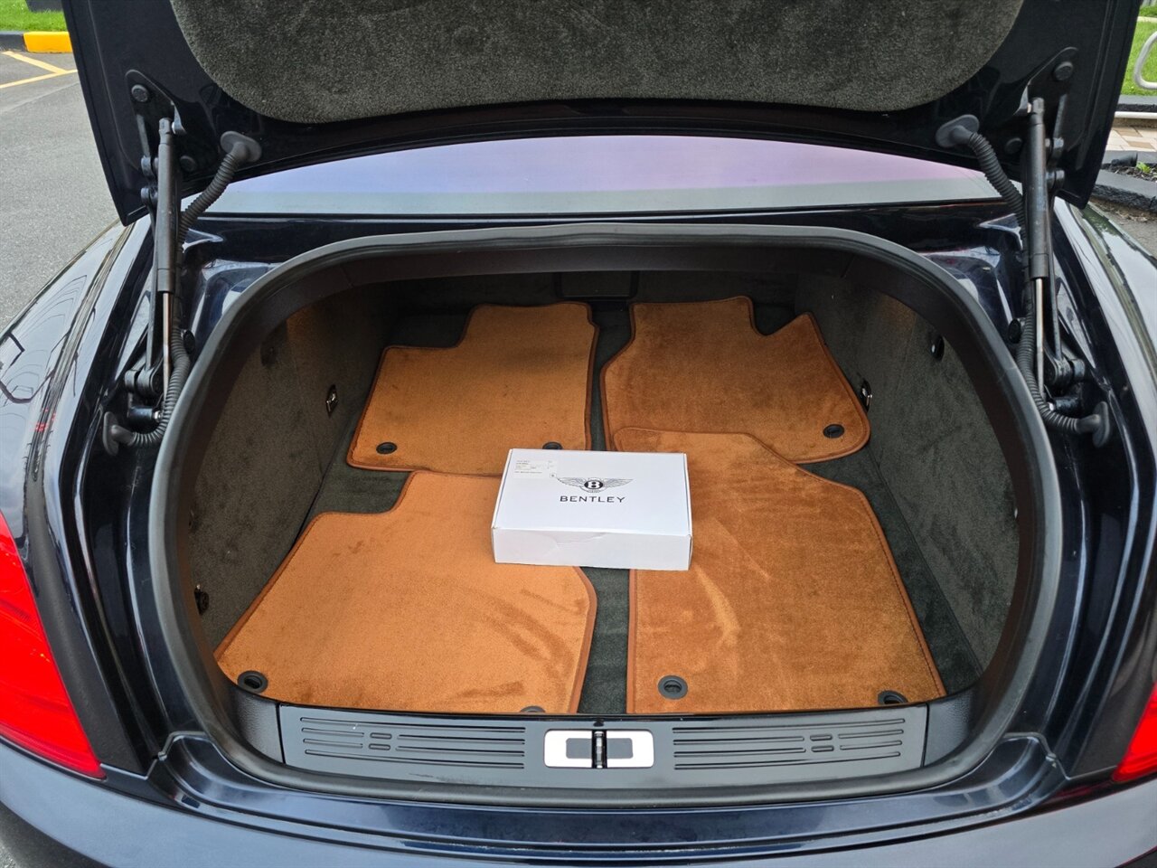 2006 Bentley Continental Flying Spur - Photo 34 - Red Bank, NJ 07701