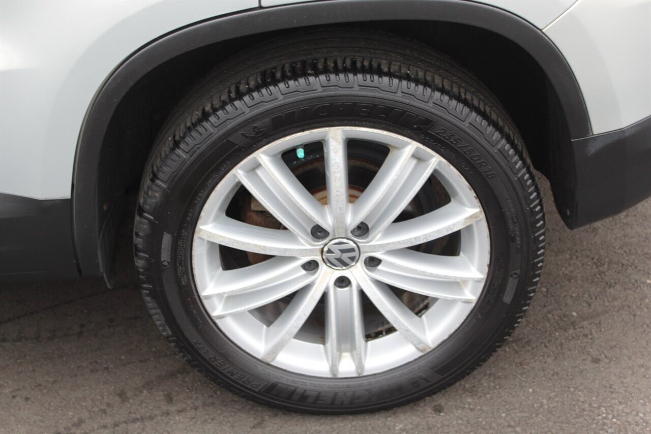2011 Volkswagen Tiguan SEL - Photo 26 - Red Bank, NJ 07701