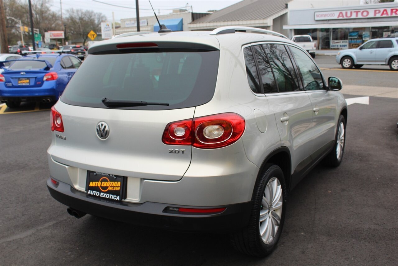 2011 Volkswagen Tiguan SEL - Photo 3 - Red Bank, NJ 07701