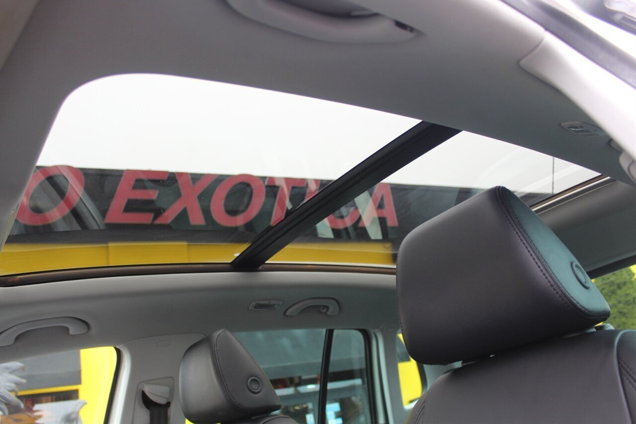 2011 Volkswagen Tiguan SEL - Photo 17 - Red Bank, NJ 07701