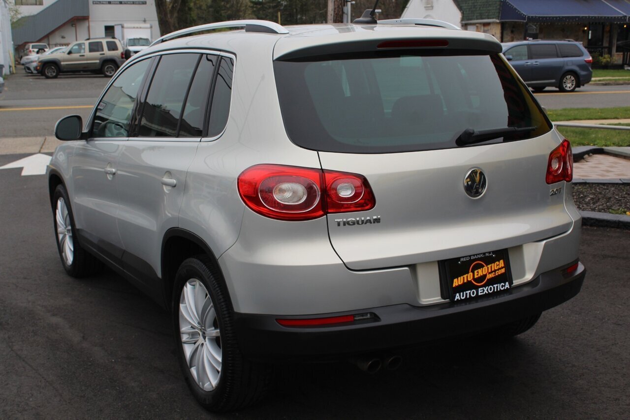 2011 Volkswagen Tiguan SEL - Photo 2 - Red Bank, NJ 07701