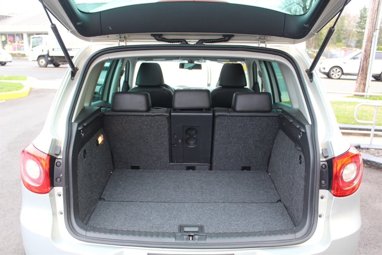 2011 Volkswagen Tiguan SEL - Photo 18 - Red Bank, NJ 07701