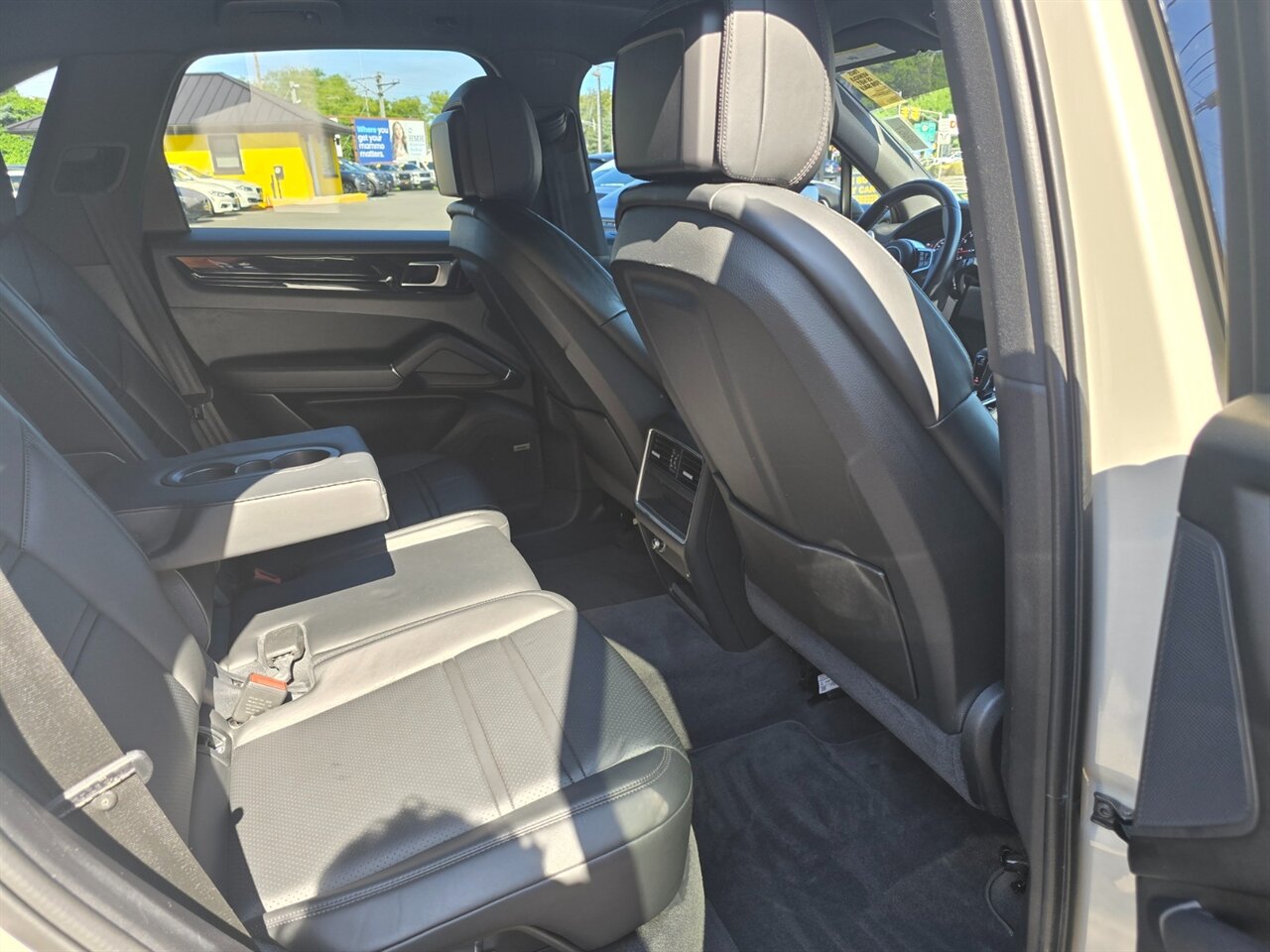 2020 Porsche Cayenne S - Photo 45 - Red Bank, NJ 07701