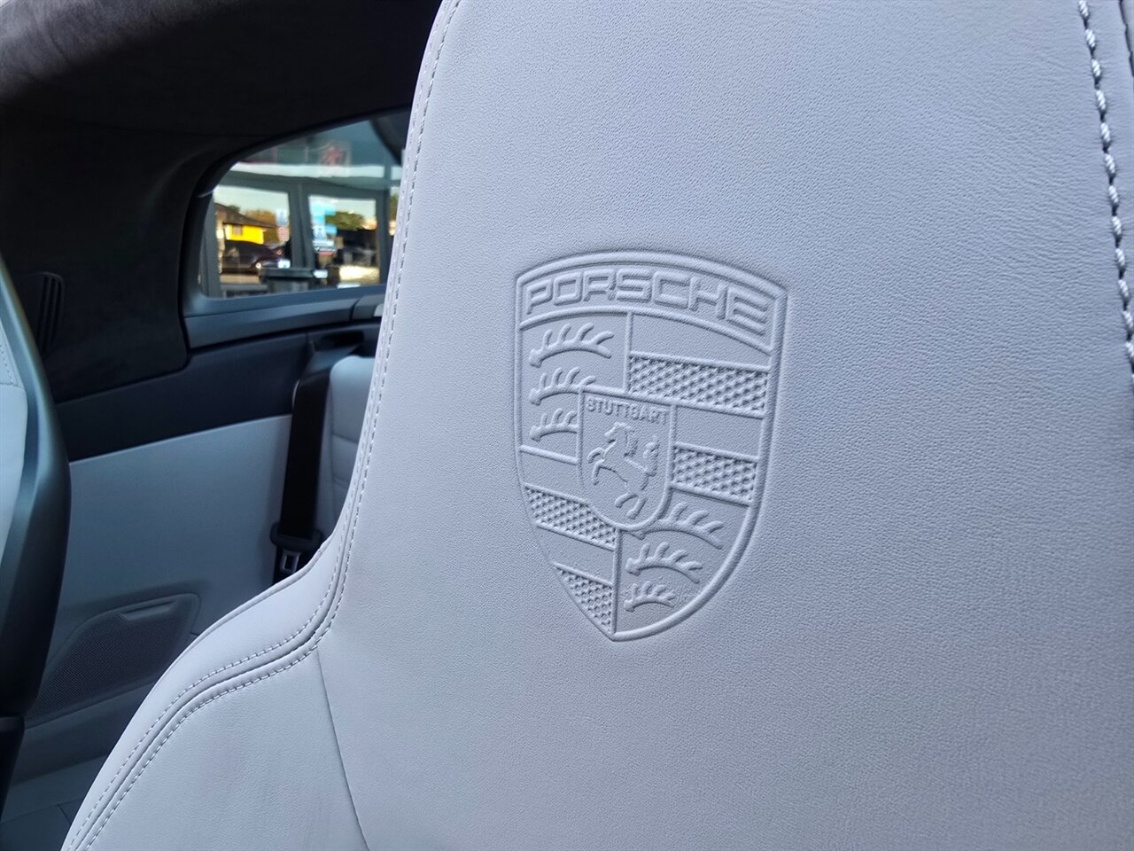 2026 Porsche 911 Targa 4 GTS - Photo 17 - Red Bank, NJ 07701
