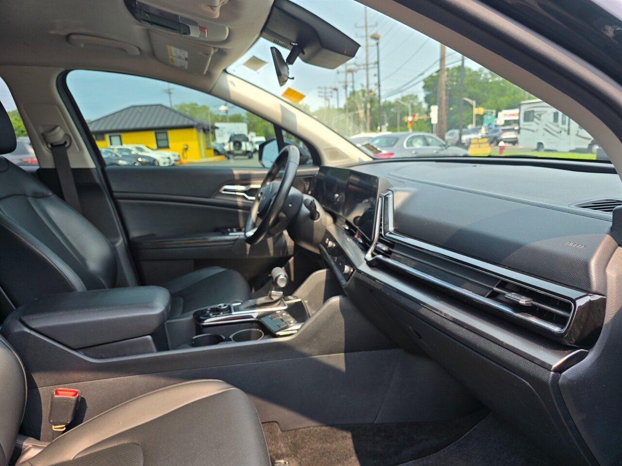 2023 Kia Sportage EX - Photo 18 - Red Bank, NJ 07701