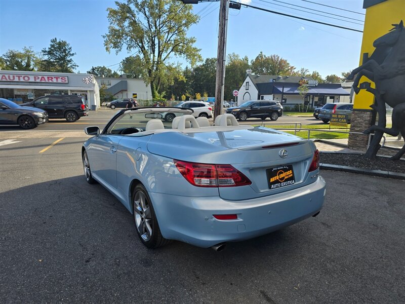 2011 Lexus IS 250C  