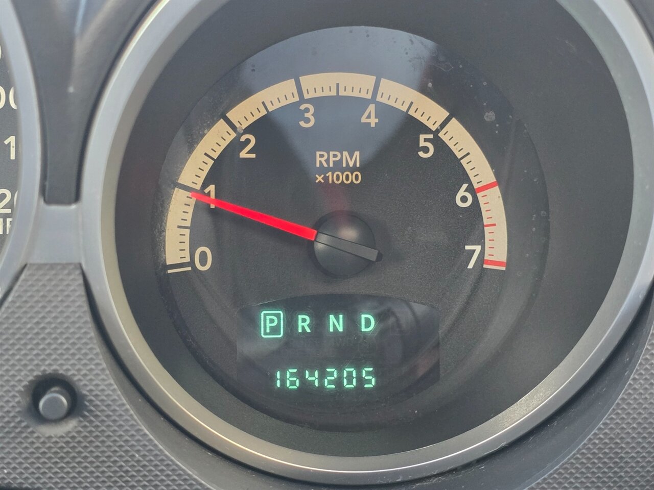2010 Dodge Nitro Detonator - Photo 5 - Red Bank, NJ 07701