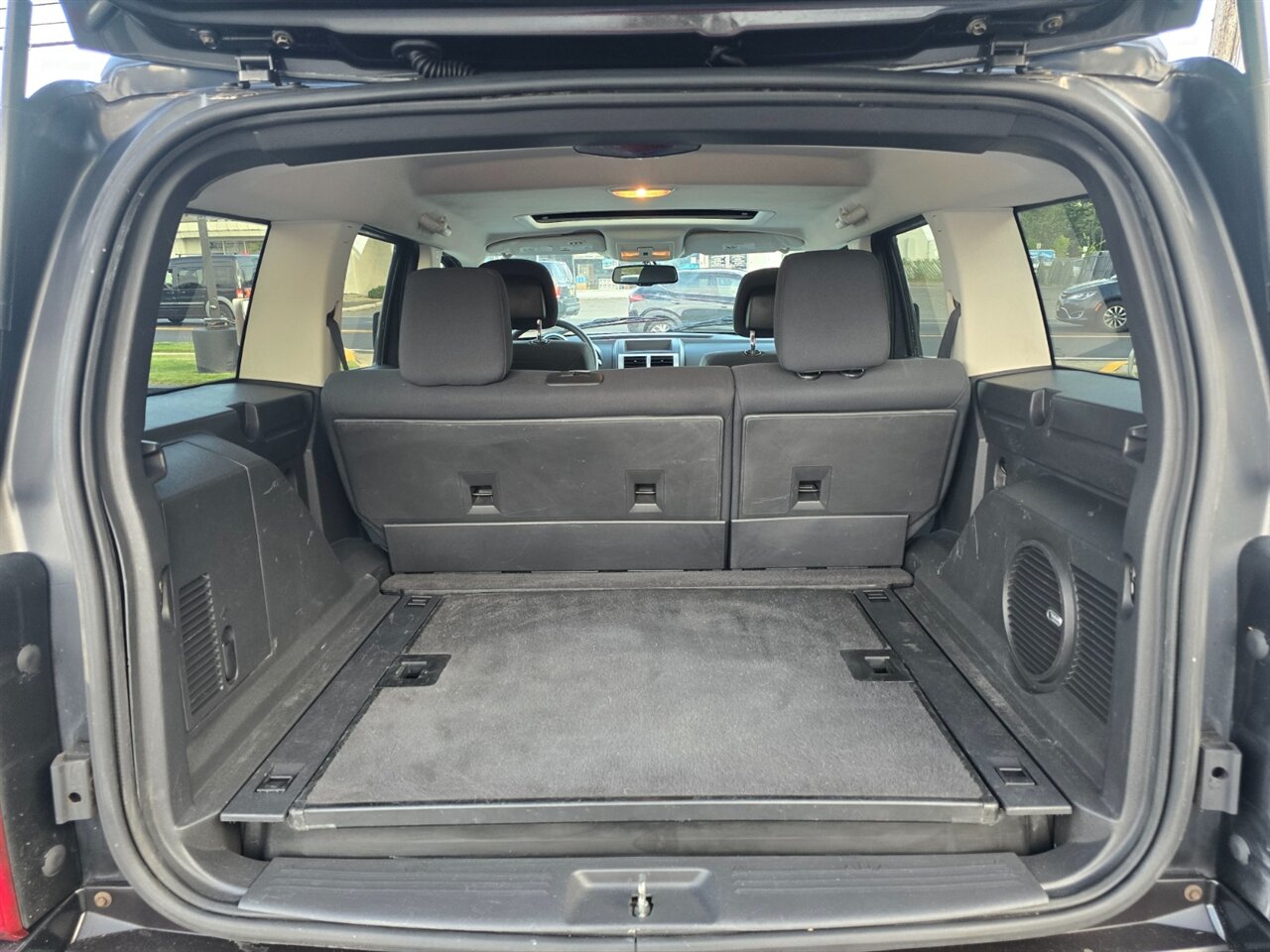 2010 Dodge Nitro Detonator - Photo 18 - Red Bank, NJ 07701