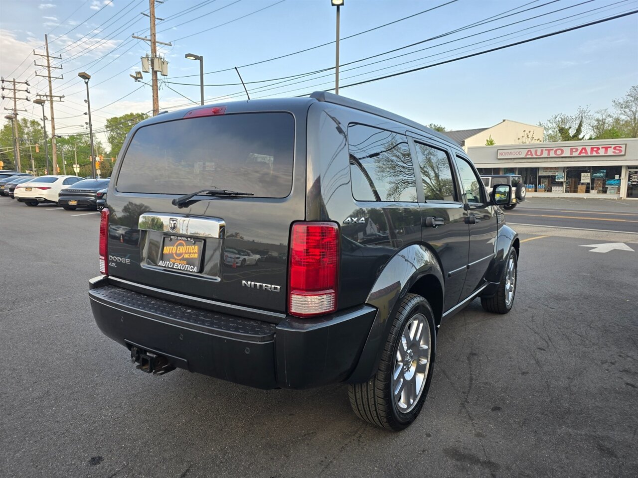 2010 Dodge Nitro Detonator - Photo 3 - Red Bank, NJ 07701