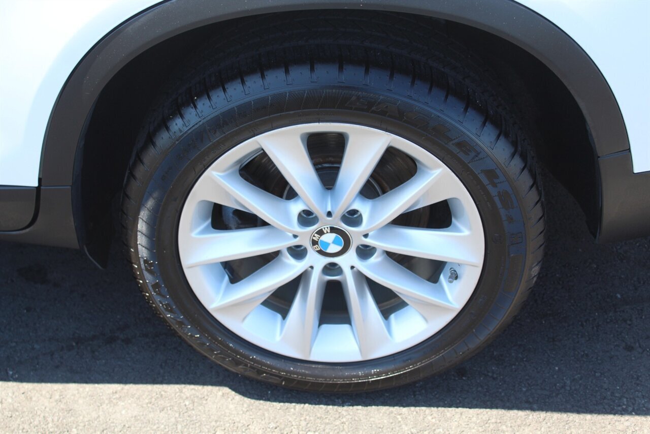 2017 BMW X3 xDrive28i - Photo 29 - Red Bank, NJ 07701
