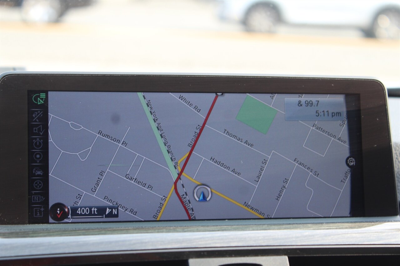 2015 BMW 328i xDrive - Photo 10 - Red Bank, NJ 07701
