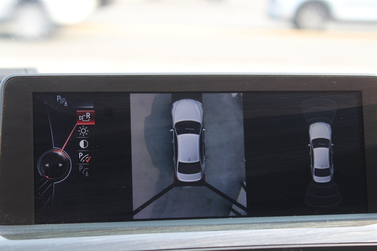 2015 BMW 328i xDrive - Photo 9 - Red Bank, NJ 07701