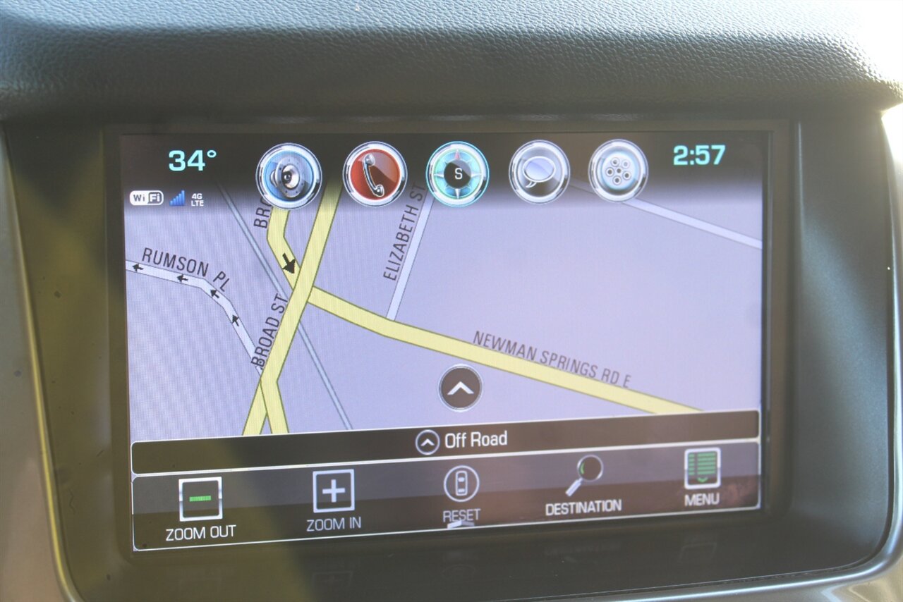 2019 Chevrolet Suburban Premier - Photo 9 - Red Bank, NJ 07701