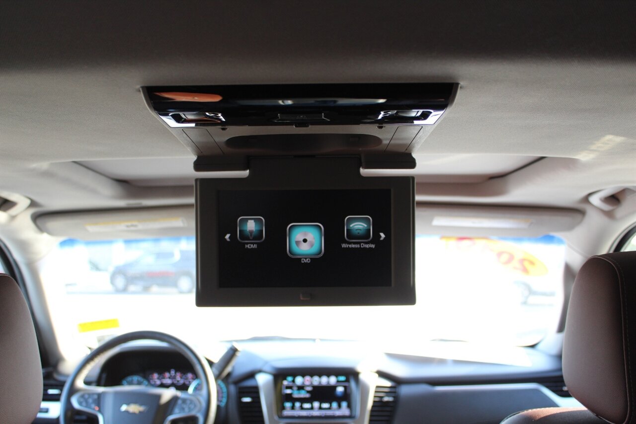 2019 Chevrolet Suburban Premier - Photo 12 - Red Bank, NJ 07701