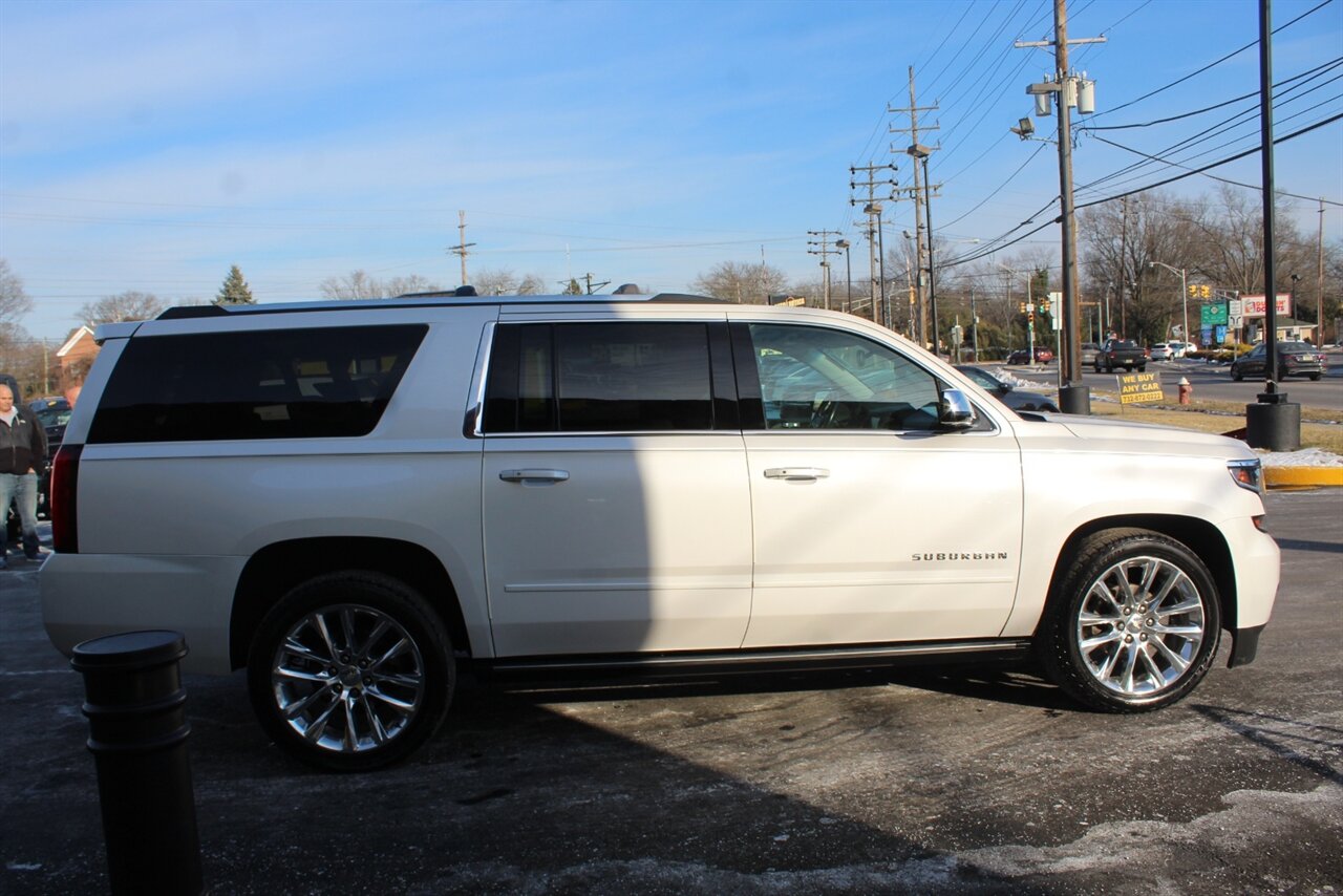2019 Chevrolet Suburban Premier - Photo 28 - Red Bank, NJ 07701