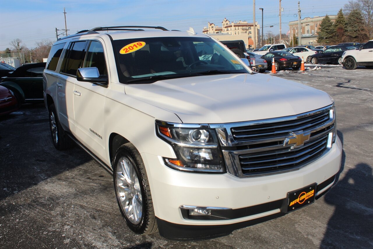 2019 Chevrolet Suburban Premier - Photo 4 - Red Bank, NJ 07701
