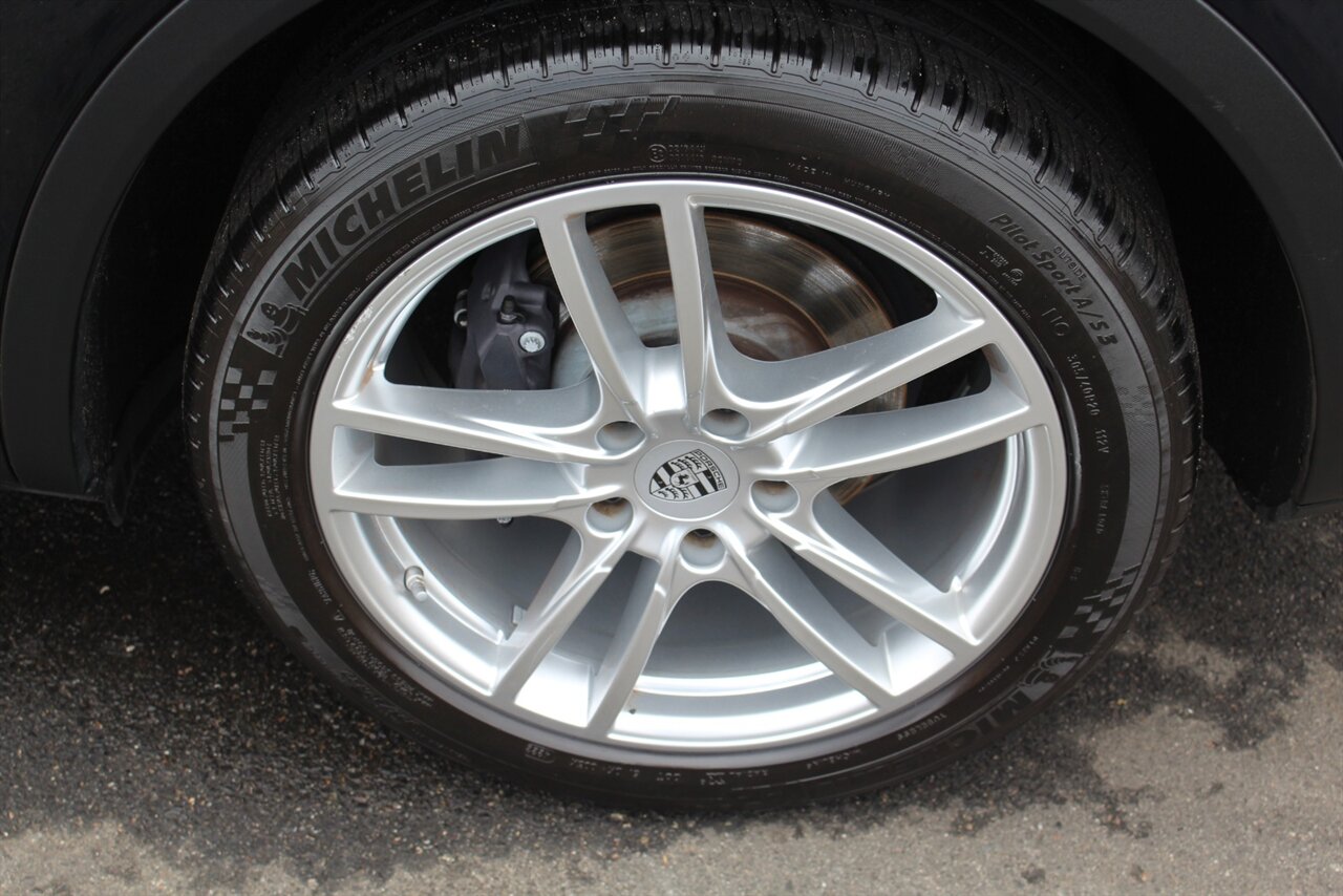 2023 Porsche Cayenne - Photo 28 - Red Bank, NJ 07701