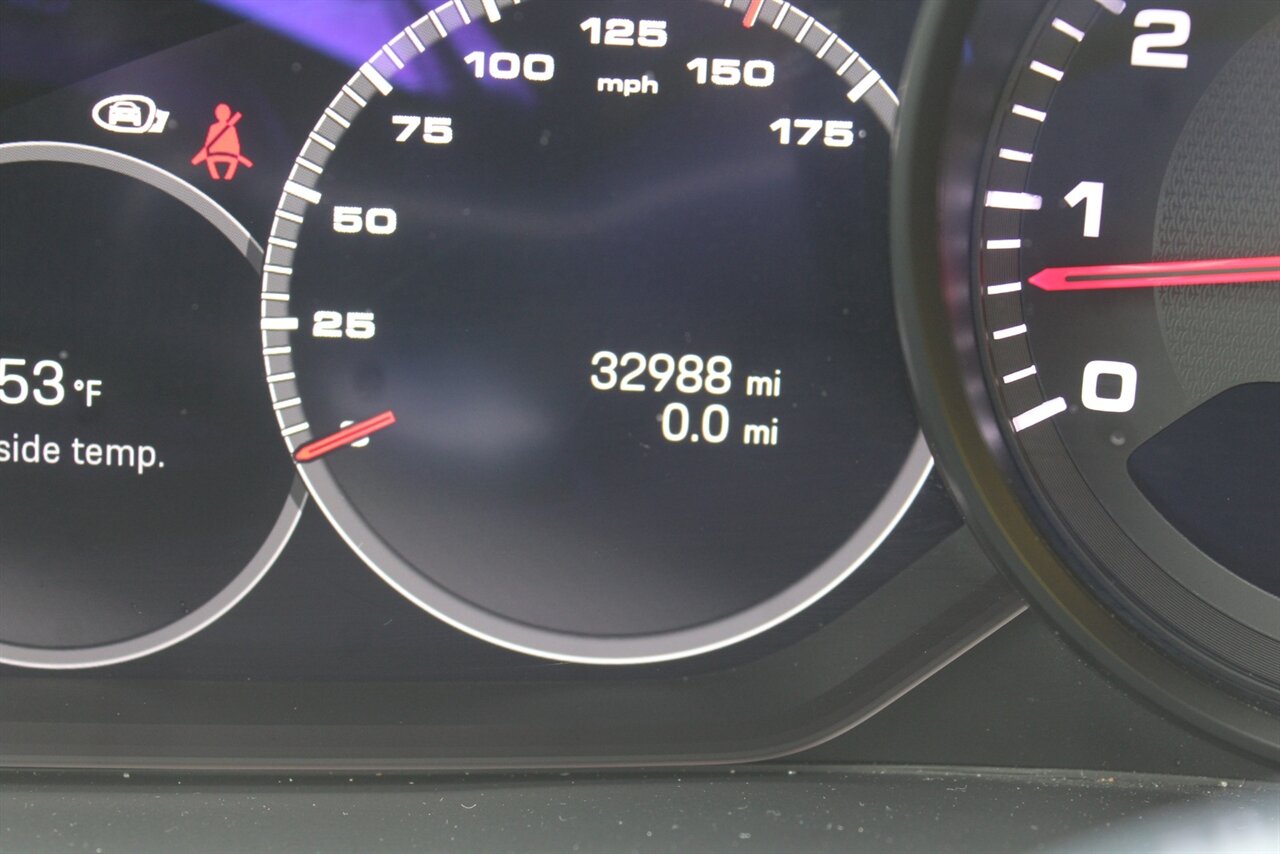 2023 Porsche Cayenne - Photo 5 - Red Bank, NJ 07701