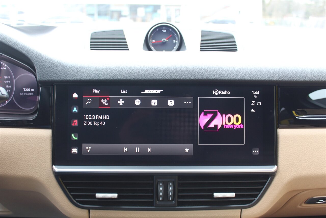 2023 Porsche Cayenne - Photo 7 - Red Bank, NJ 07701