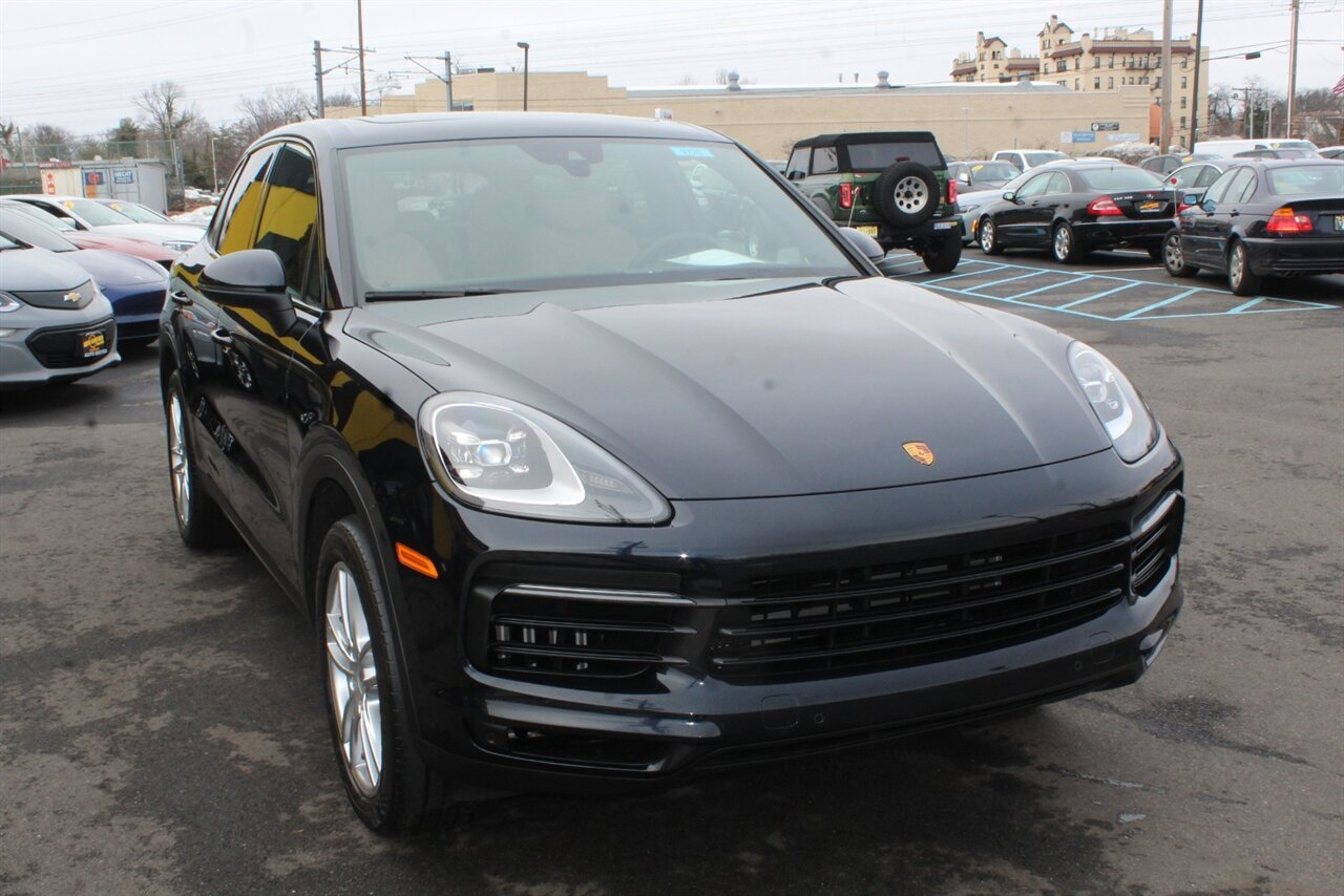 2023 Porsche Cayenne - Photo 4 - Red Bank, NJ 07701