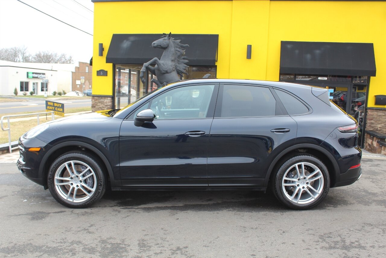 2023 Porsche Cayenne - Photo 22 - Red Bank, NJ 07701