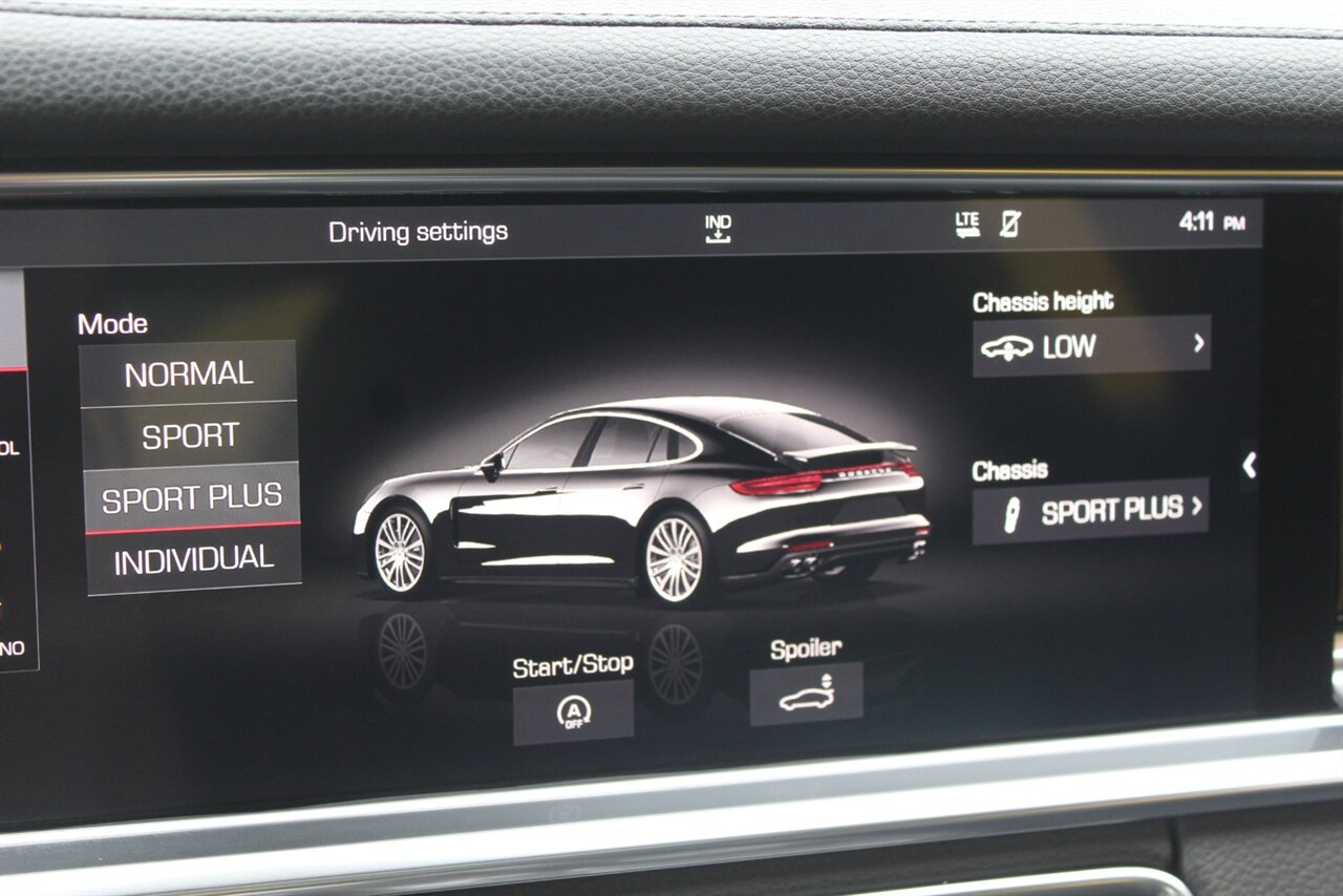 2018 Porsche Panamera 4S photo 8