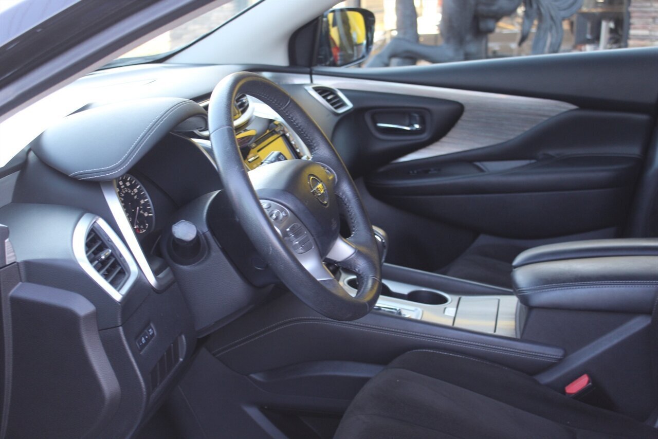 2015 Nissan Murano SV - Photo 16 - Red Bank, NJ 07701