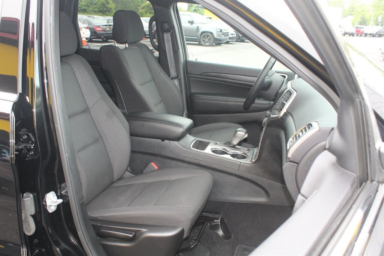 2019 Jeep Grand Cherokee Laredo E - Photo 13 - Red Bank, NJ 07701