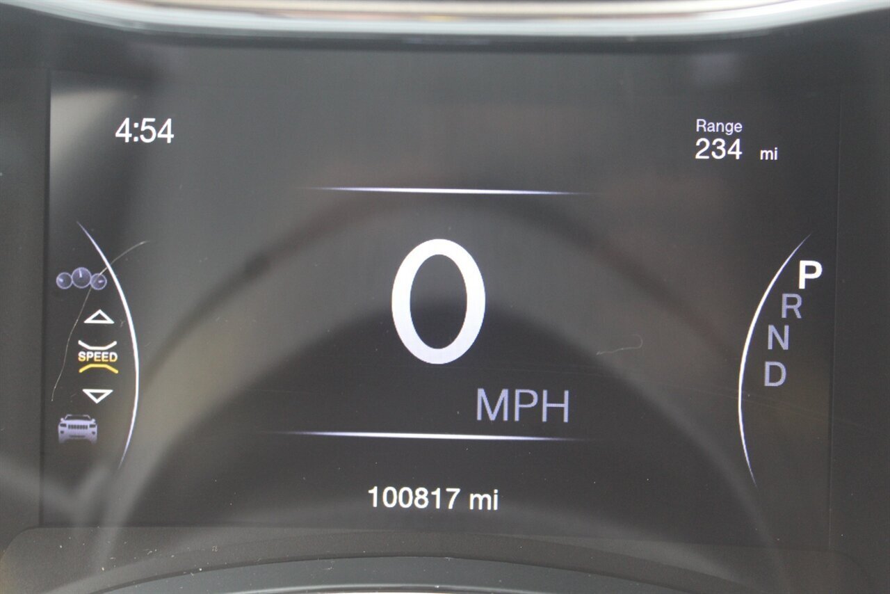 2019 Jeep Grand Cherokee Laredo E - Photo 5 - Red Bank, NJ 07701