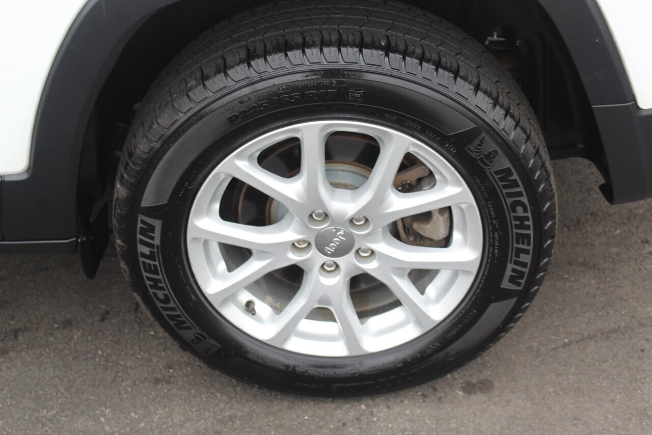 2015 Jeep Cherokee Latitude - Photo 27 - Red Bank, NJ 07701