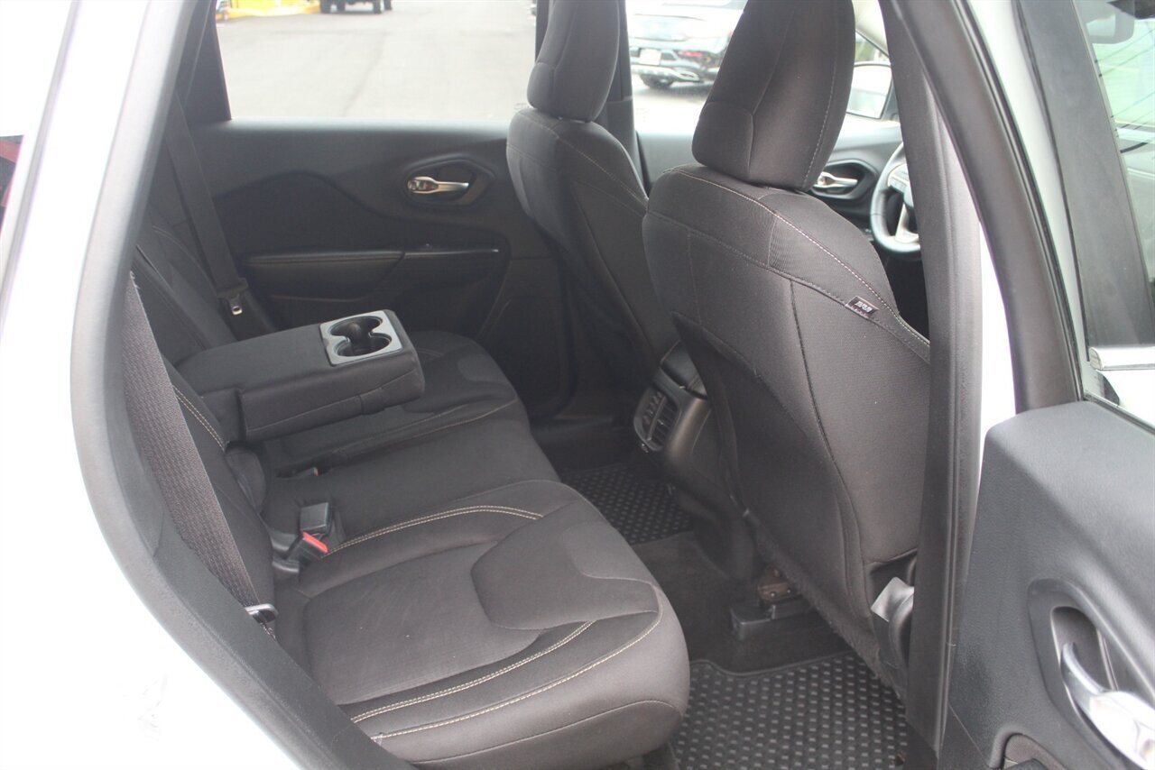 2015 Jeep Cherokee Latitude - Photo 15 - Red Bank, NJ 07701