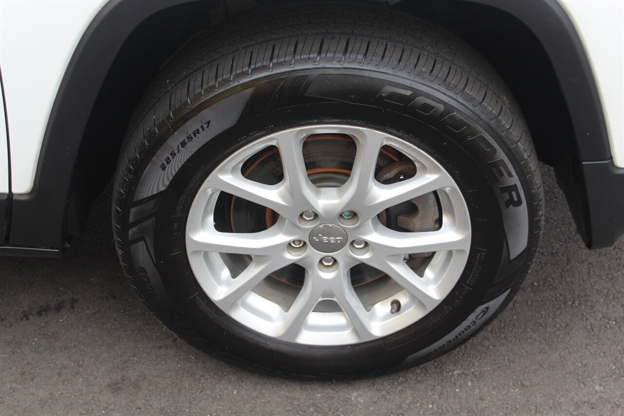 2015 Jeep Cherokee Latitude - Photo 25 - Red Bank, NJ 07701