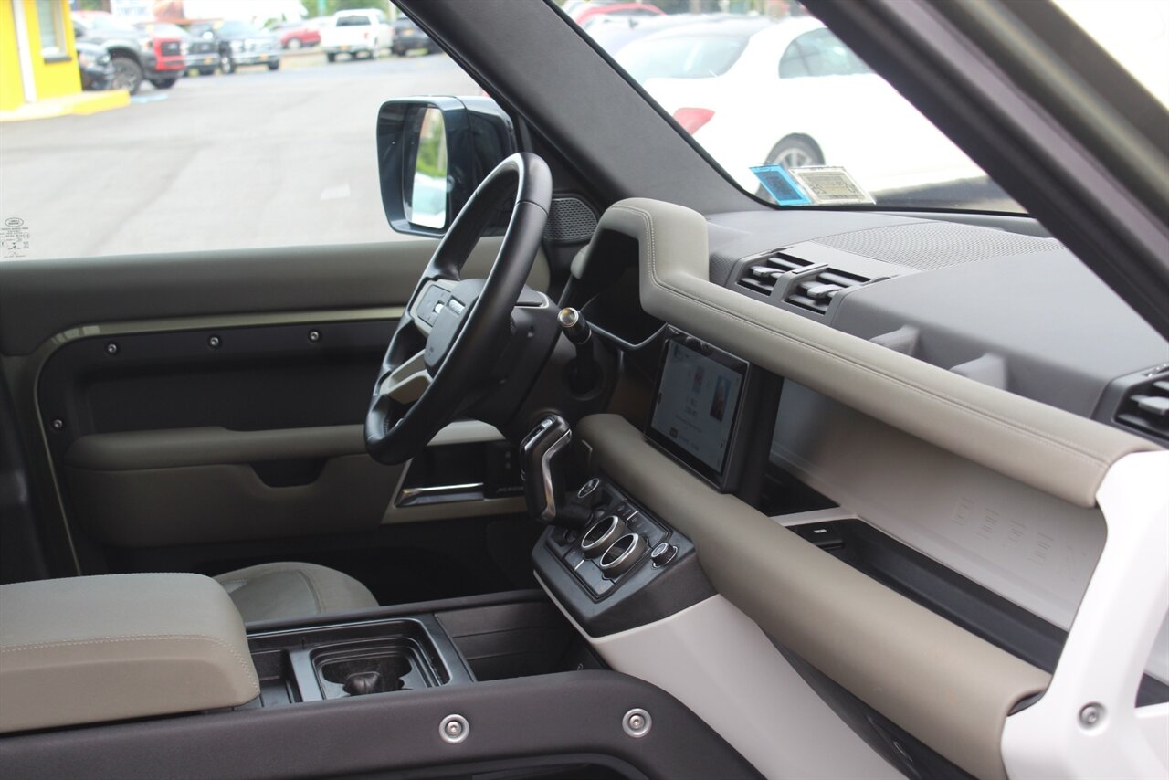 2020 Land Rover Defender 110 SE - Photo 20 - Red Bank, NJ 07701