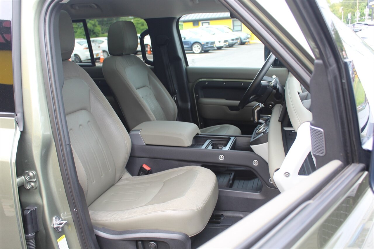 2020 Land Rover Defender 110 SE - Photo 16 - Red Bank, NJ 07701