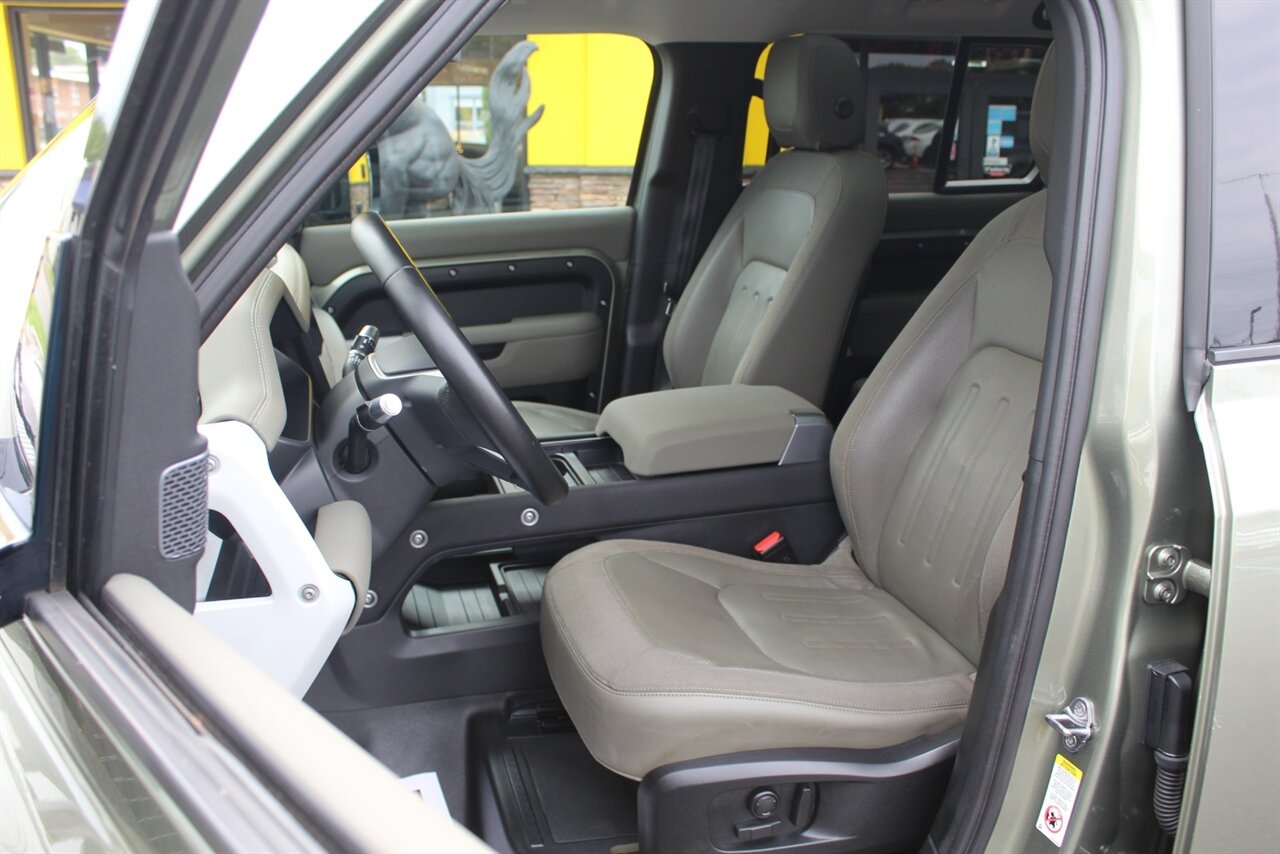 2020 Land Rover Defender 110 SE - Photo 14 - Red Bank, NJ 07701