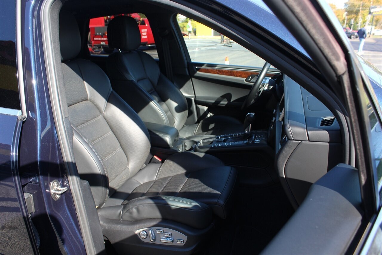 2019 Porsche Macan S - Photo 17 - Red Bank, NJ 07701