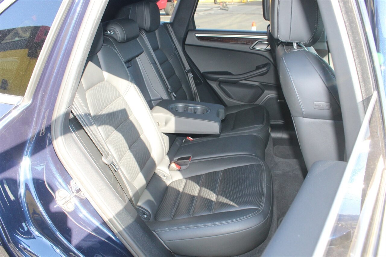 2019 Porsche Macan S - Photo 19 - Red Bank, NJ 07701