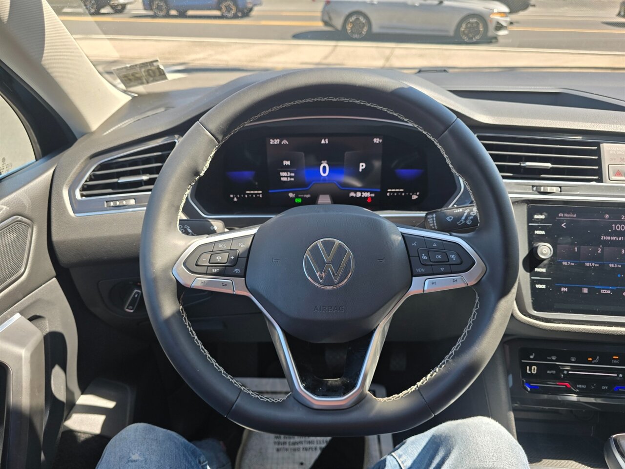 2022 Volkswagen Tiguan SE 4Motion - Photo 6 - Red Bank, NJ 07701