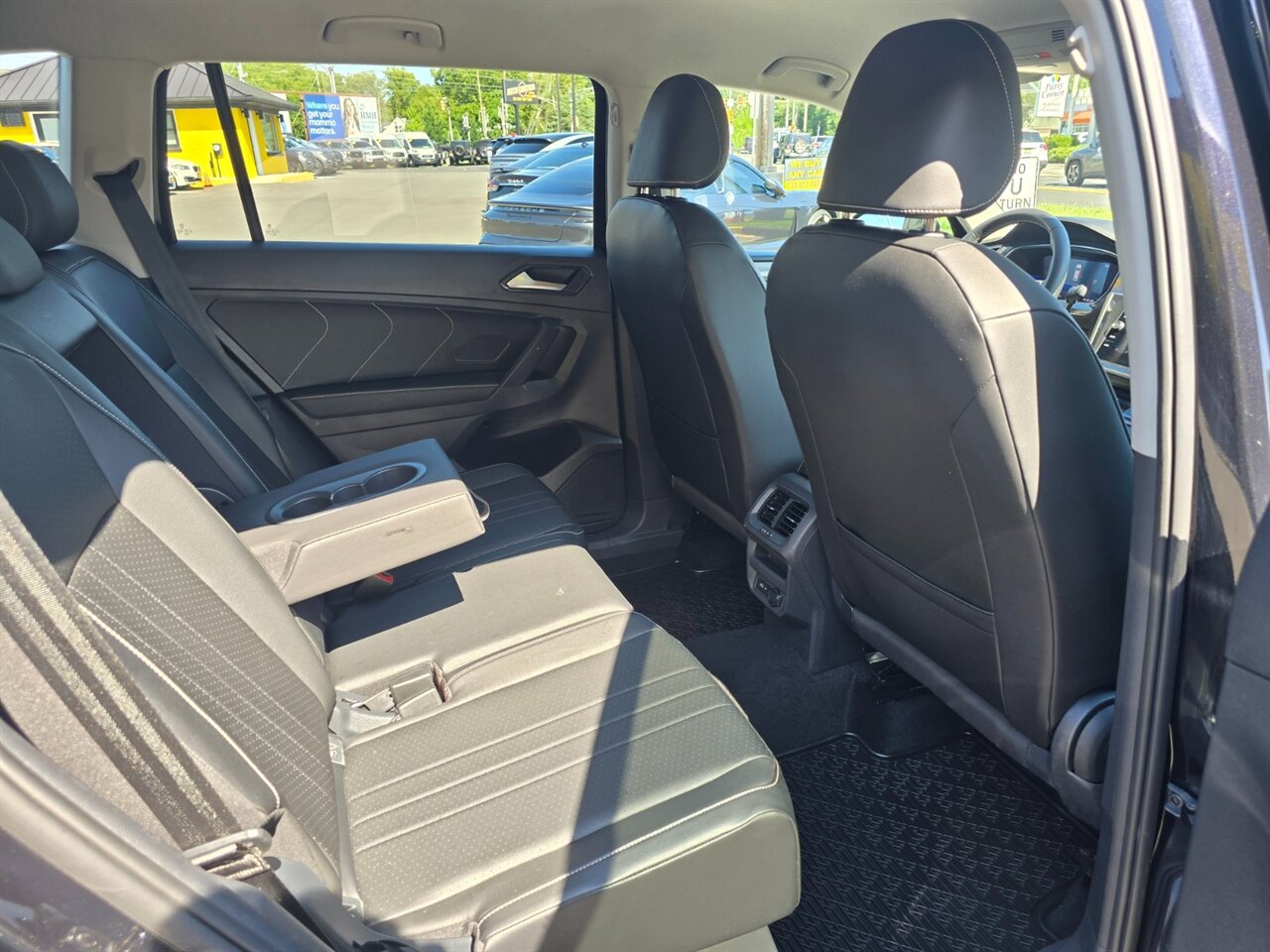 2022 Volkswagen Tiguan SE 4Motion - Photo 13 - Red Bank, NJ 07701