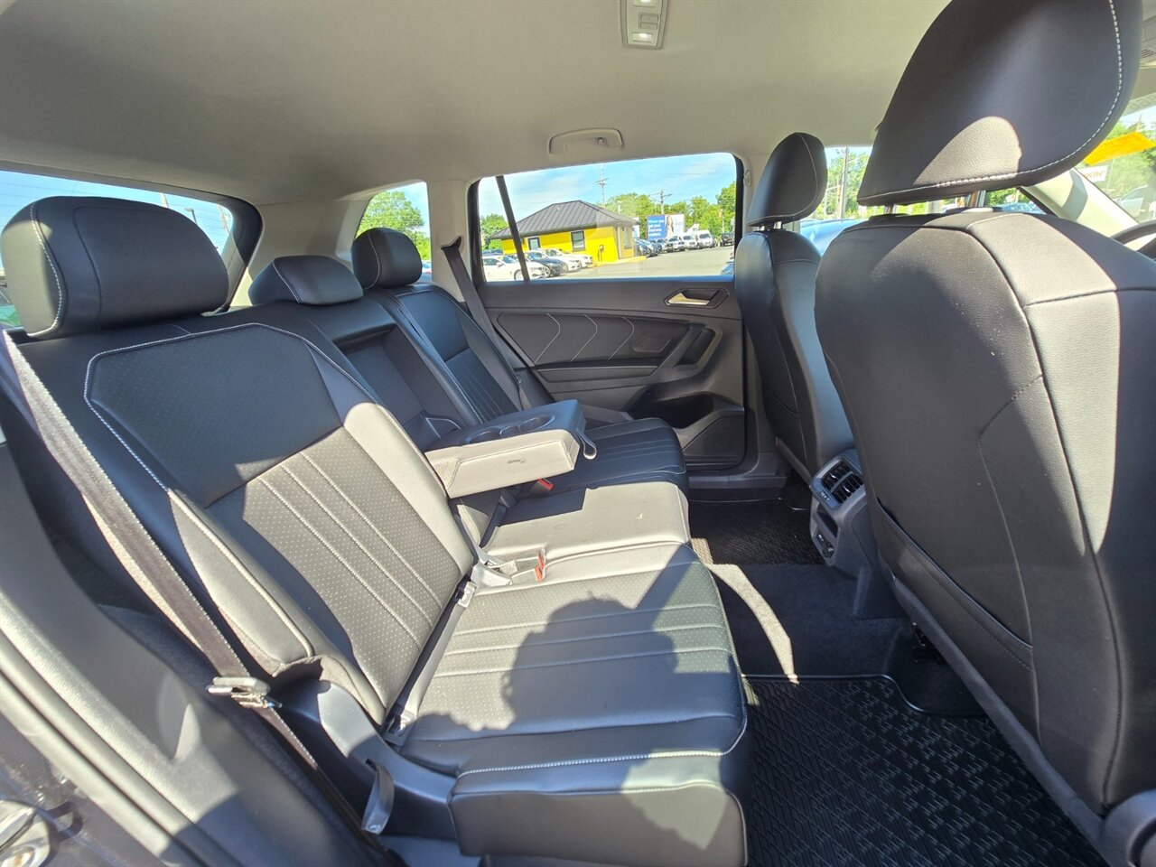 2022 Volkswagen Tiguan SE 4Motion - Photo 14 - Red Bank, NJ 07701