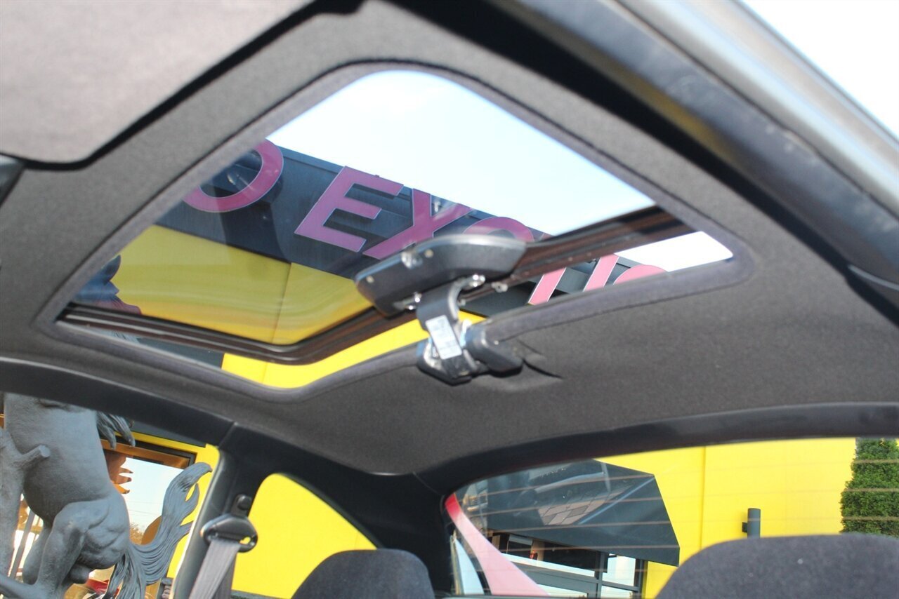 1991 Toyota MR2 - Photo 13 - Red Bank, NJ 07701