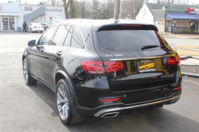 2020 Mercedes-Benz GLC 300 4MATIC   - Photo 2 - Red Bank, NJ 07701