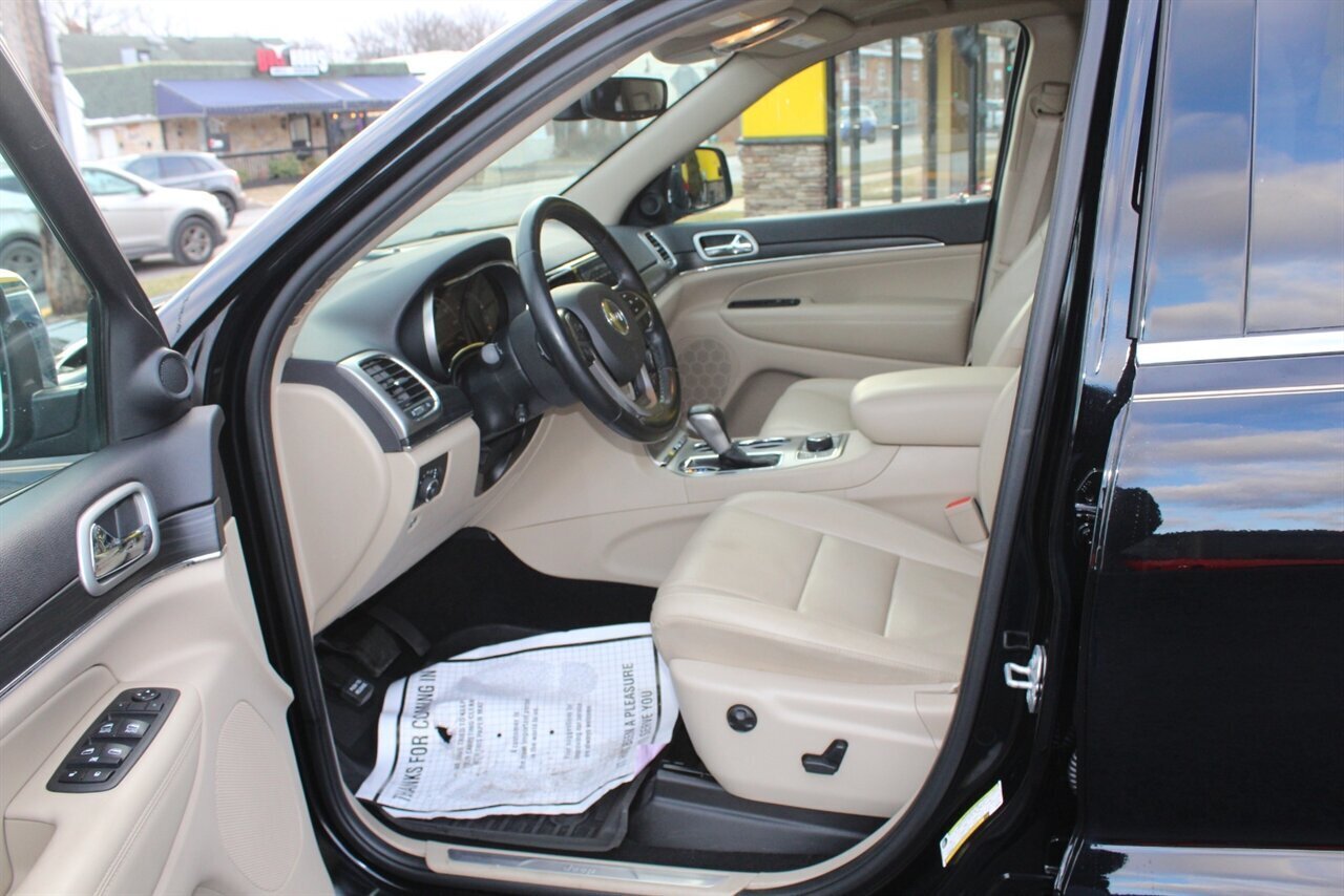 2020 Jeep Grand Cherokee Limited - Photo 13 - Red Bank, NJ 07701