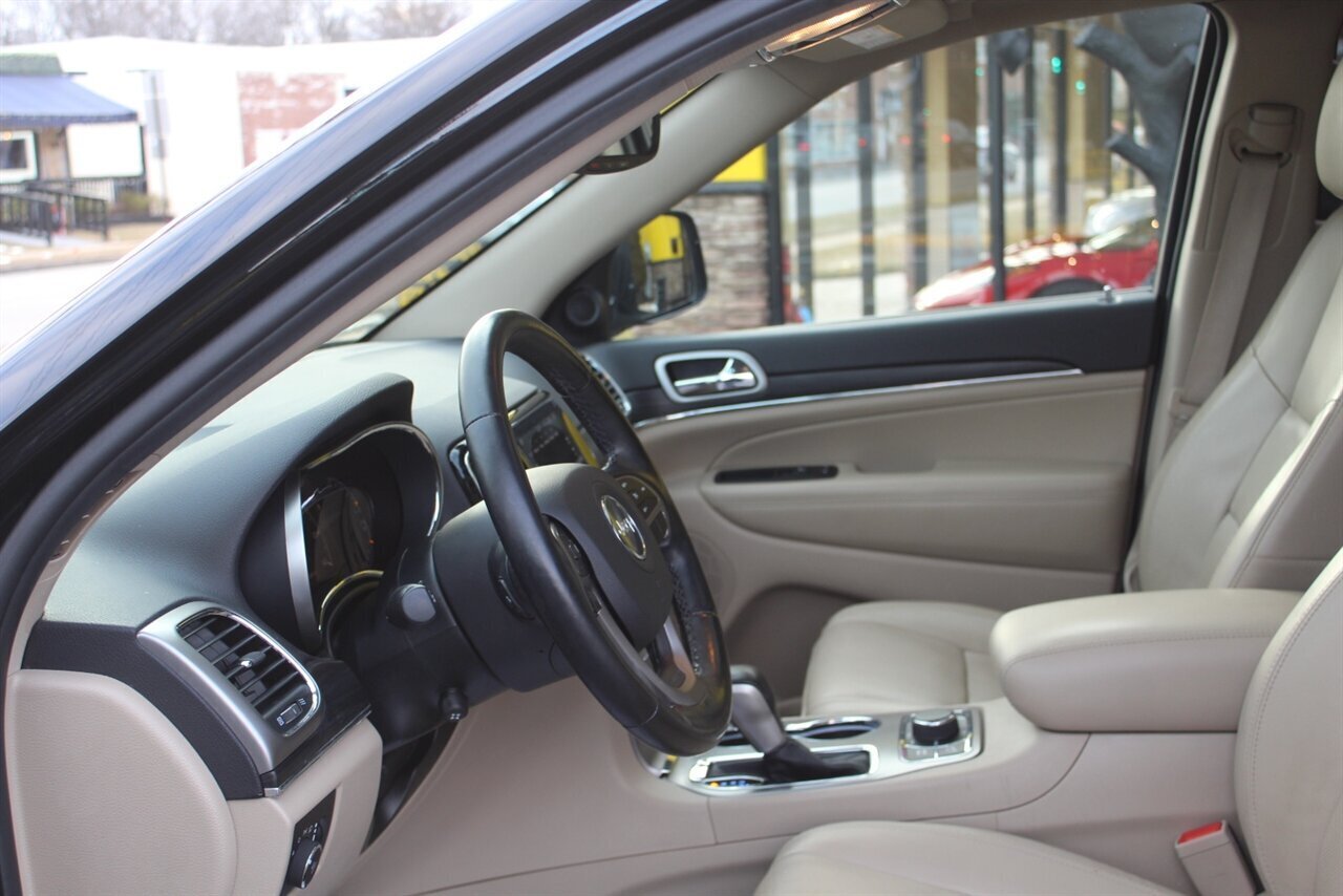 2020 Jeep Grand Cherokee Limited - Photo 19 - Red Bank, NJ 07701