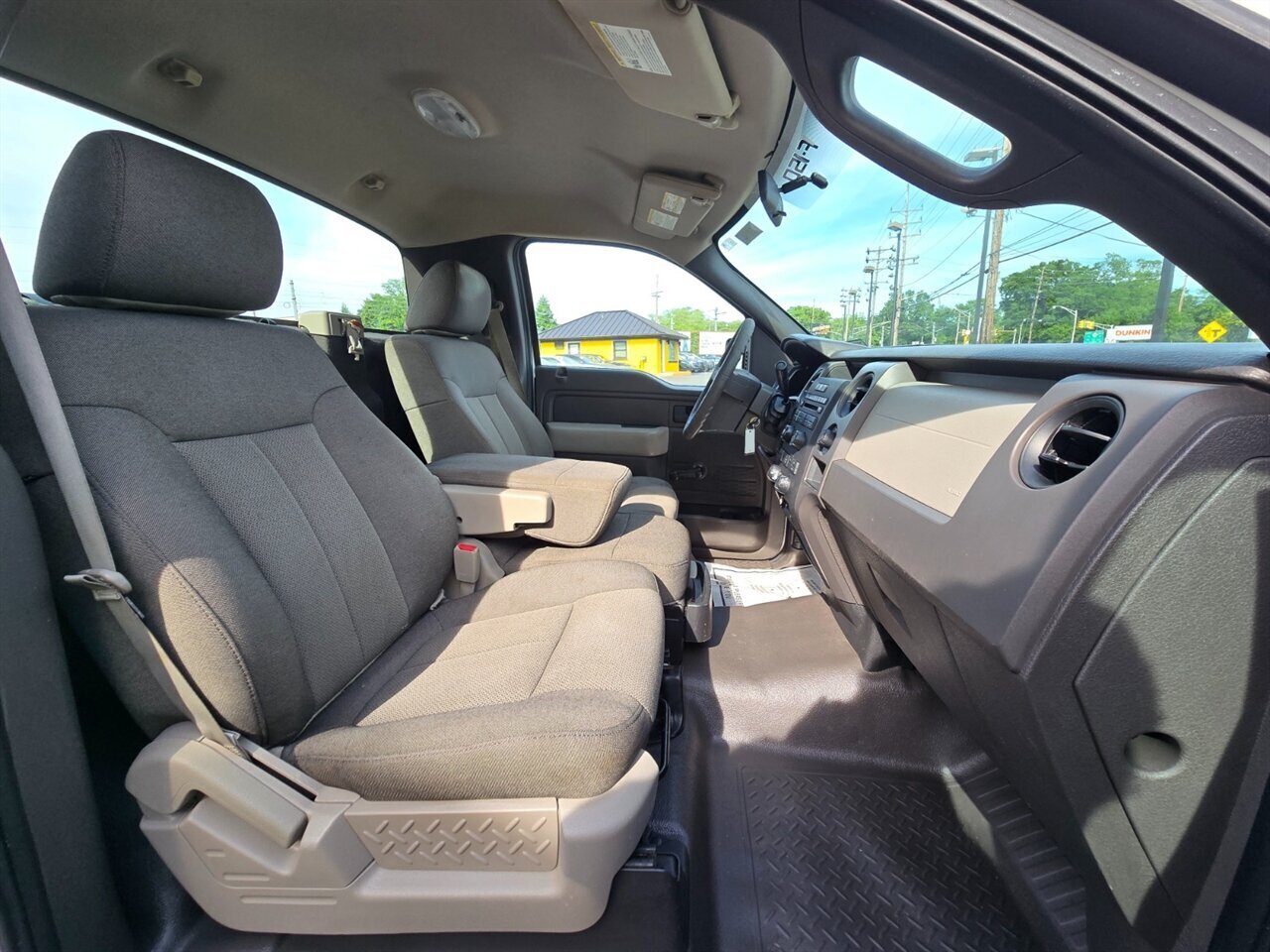 2010 Ford F-150 XL - Photo 11 - Red Bank, NJ 07701
