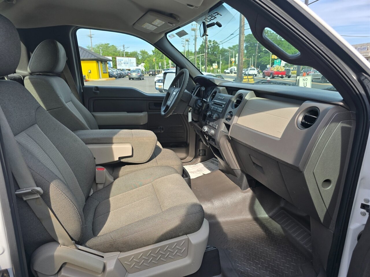2010 Ford F-150 XL - Photo 10 - Red Bank, NJ 07701