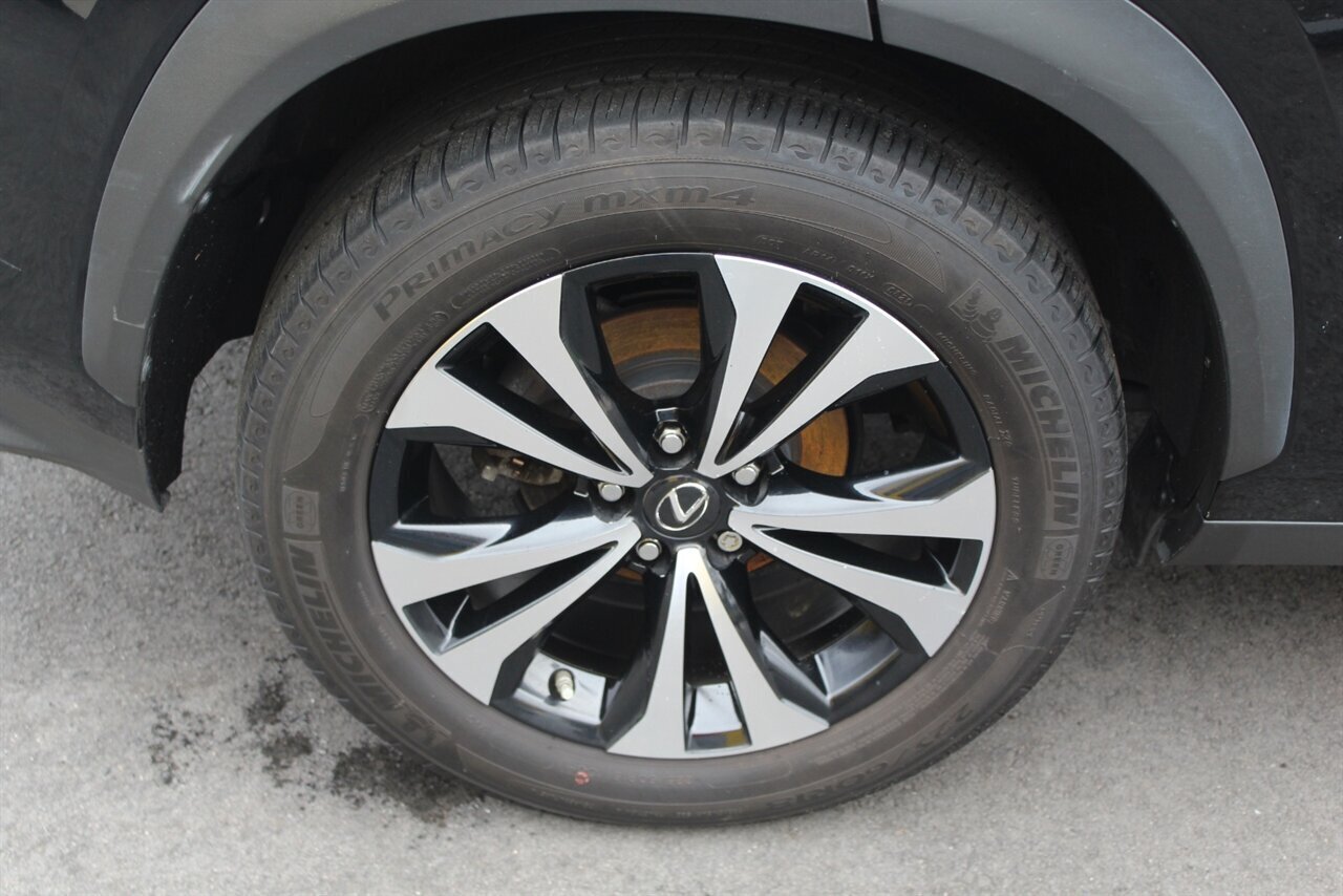 2021 Lexus NX 300 F Sport - Photo 24 - Red Bank, NJ 07701