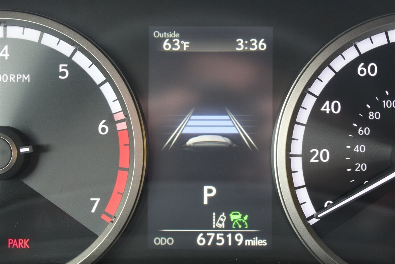 2021 Lexus NX 300 F Sport - Photo 5 - Red Bank, NJ 07701