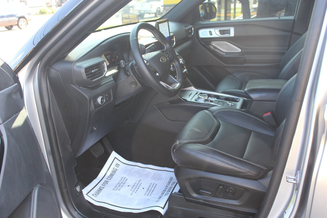2021 Ford Explorer ST - Photo 15 - Red Bank, NJ 07701