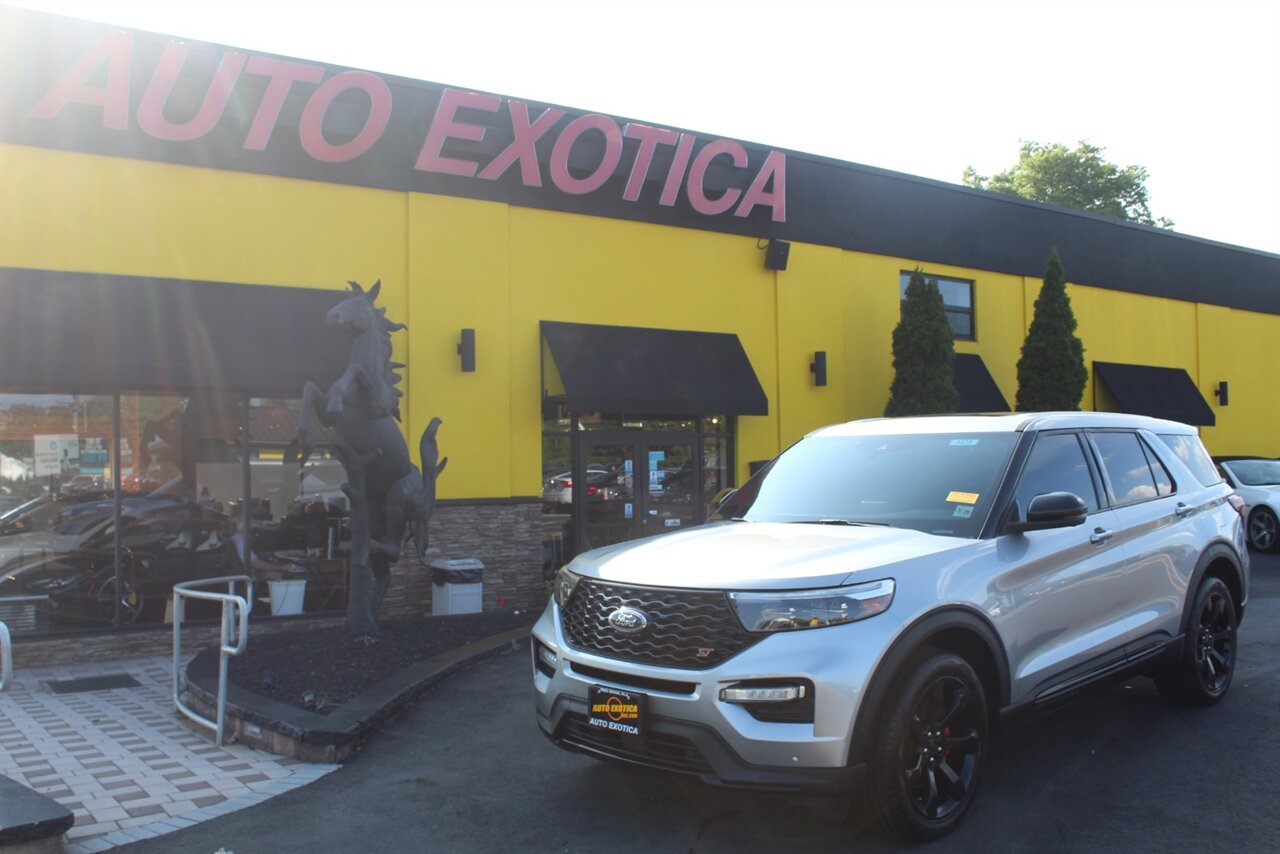 2021 Ford Explorer ST - Photo 1 - Red Bank, NJ 07701